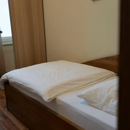 Πανδοχείο Gaststaette Zur Eiche